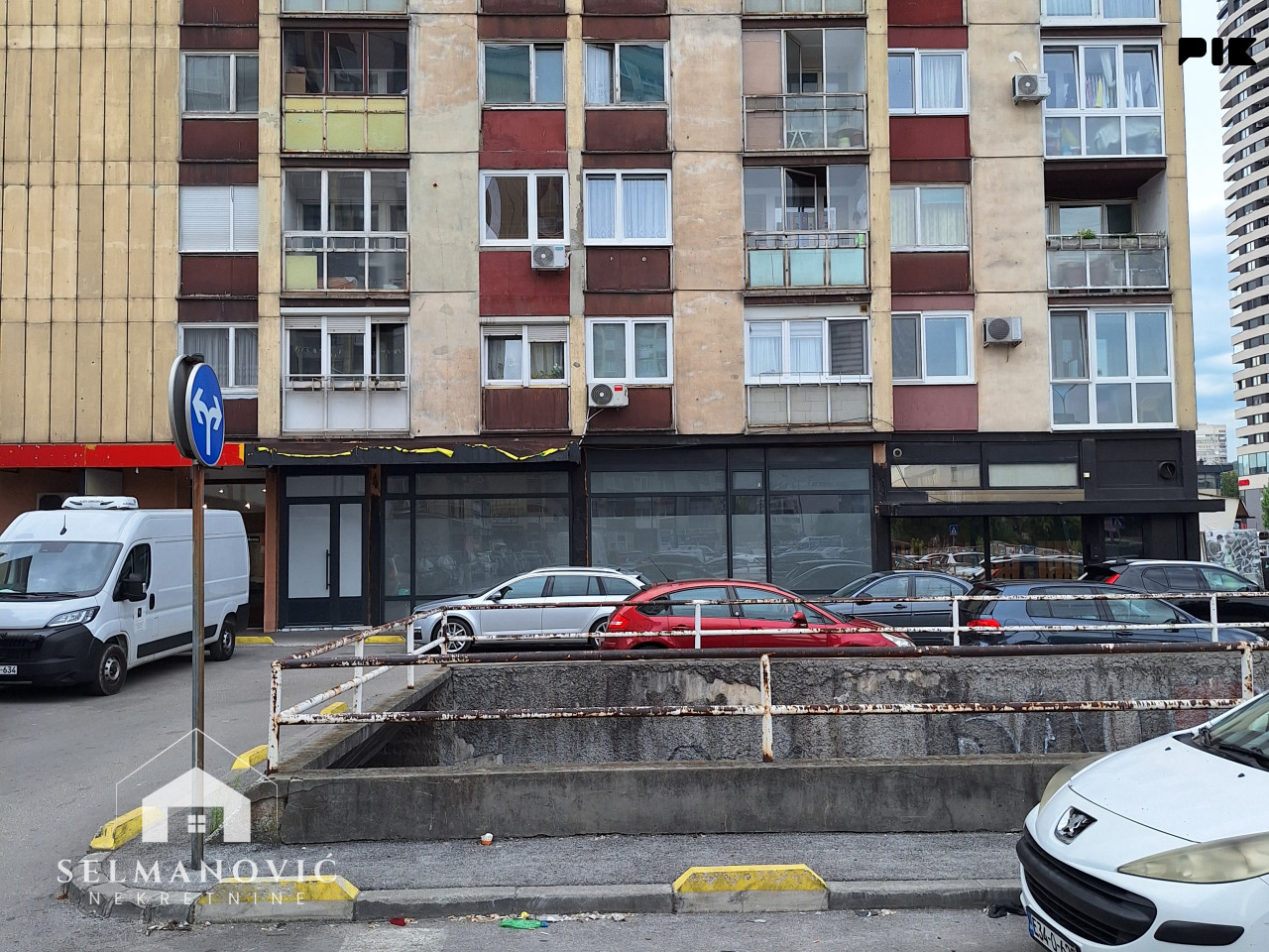 Poslovni prostor 258m2, Novo Sarajevo Kolodvorska - PRODAJA NAJAM 2