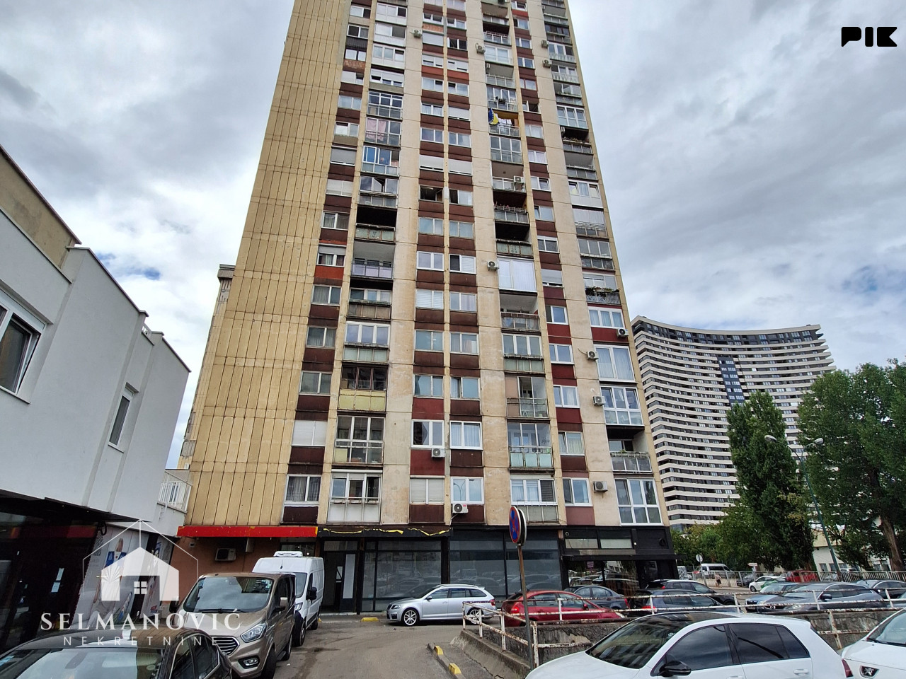 Poslovni prostor 258m2, Novo Sarajevo Kolodvorska - PRODAJA NAJAM