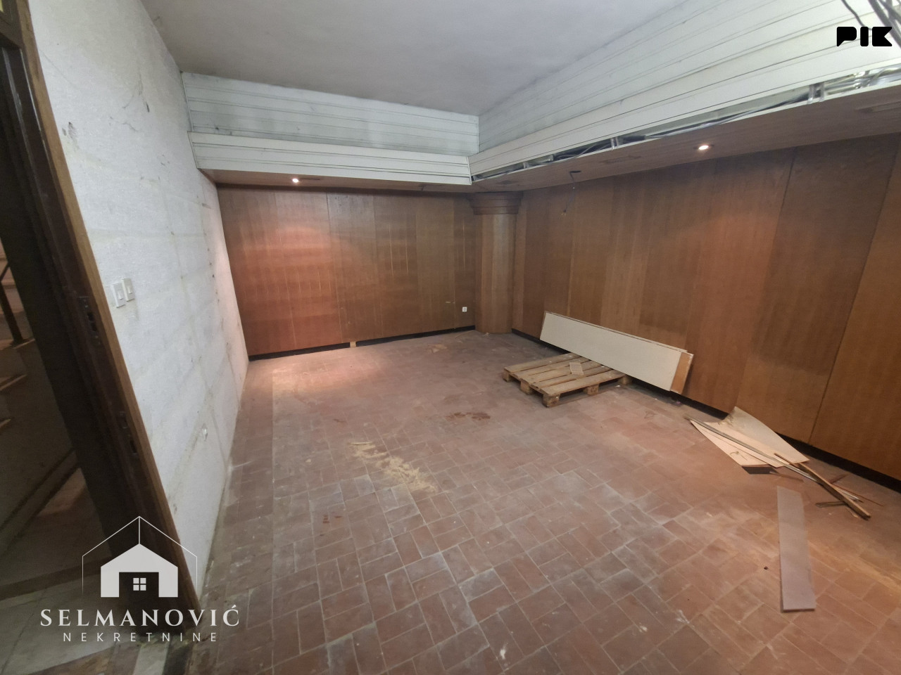 Poslovni prostor 258m2, Novo Sarajevo Kolodvorska - PRODAJA NAJAM 17
