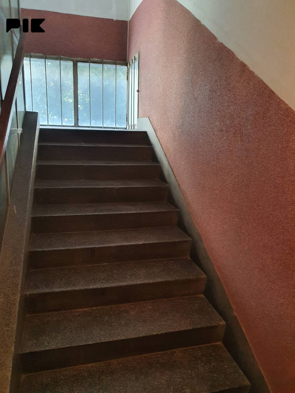 Potpuno namješten i renoviran trosoban stan, Grbavica 20