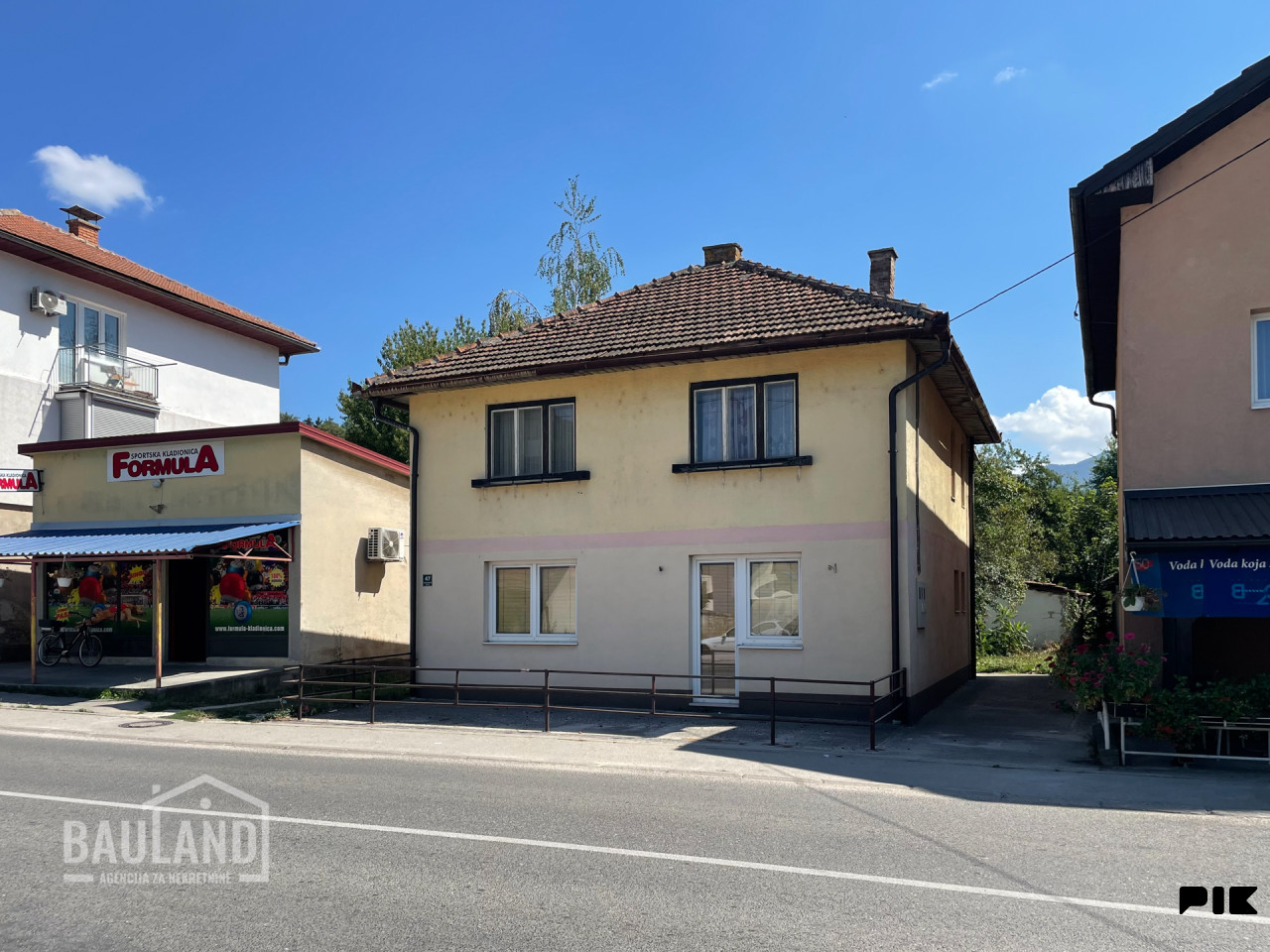 BAULAND/ Kuća s dva etažirana stana 104m2/ Tarčin, Hadžići