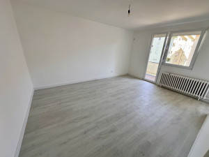 NA PRODAJU renoviran dvosoban stan Borik, Banja Luka photo 2