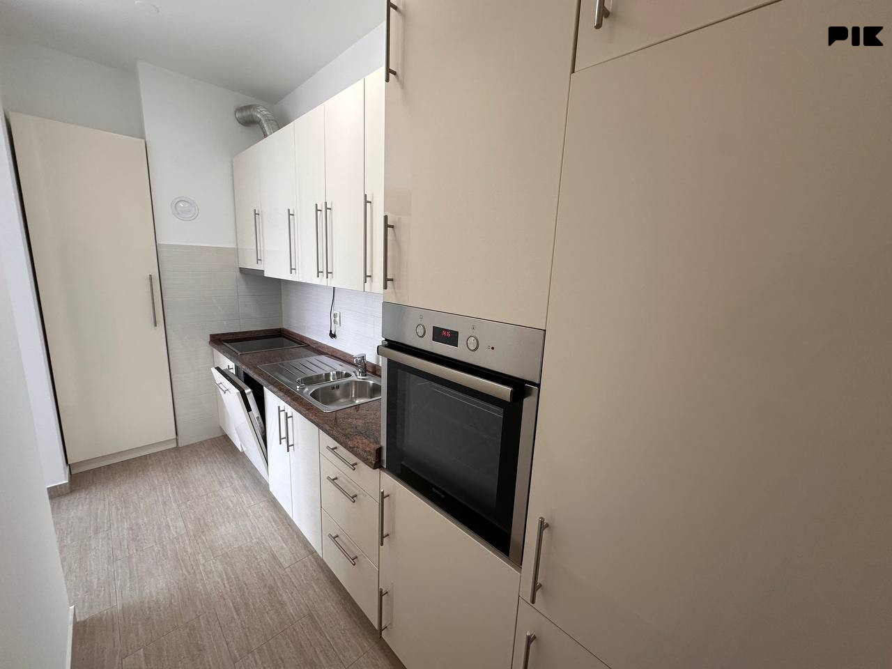 Stanovi i apartmani Banja Luka 60m2 3