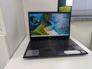 Gaming Laptop Dell G5 15 i7-10870H/16GB/256GB/RTX 2060/144hz 15,6