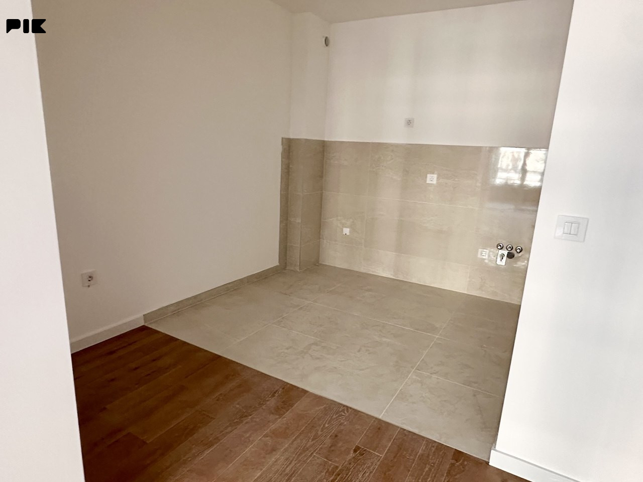 Trosoban stan 74.5 m2 na prodaju u Palati Centar Banja Luka 5