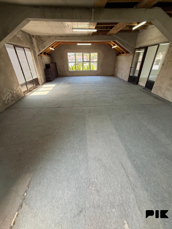 Poslovni prostor i parking Kiseljak-Brnjaci 240 m2 povrsine 7