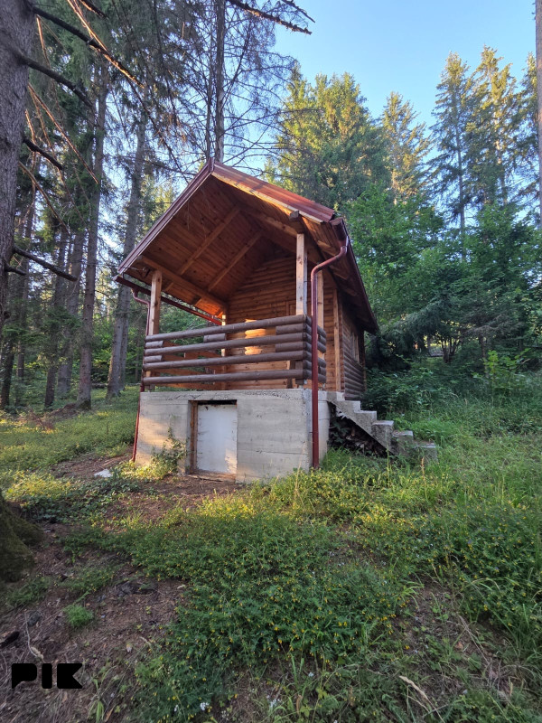 Vikendica Olovo 8