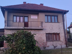 | HITNA PRODAJA | Kuća u Lukavcu photo 5