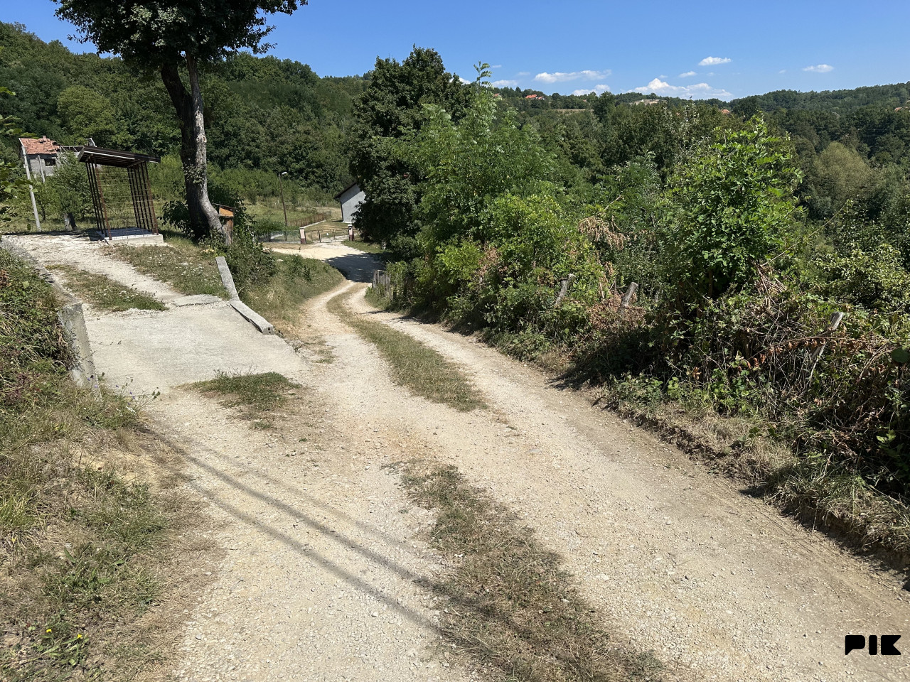 Zemljište Putićevo (Vitez-Travnik), javni pristupni put, 1/1 3