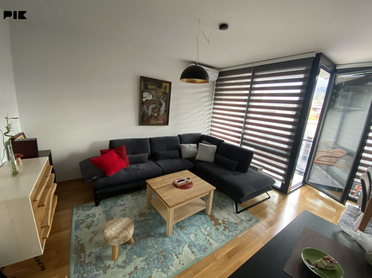 Namješten, moderan stan 46 m2 s balkonom, centar Sarajeva 2