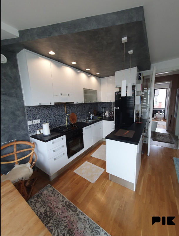 Namješten, moderan stan 46 m2 s balkonom, centar Sarajeva 3