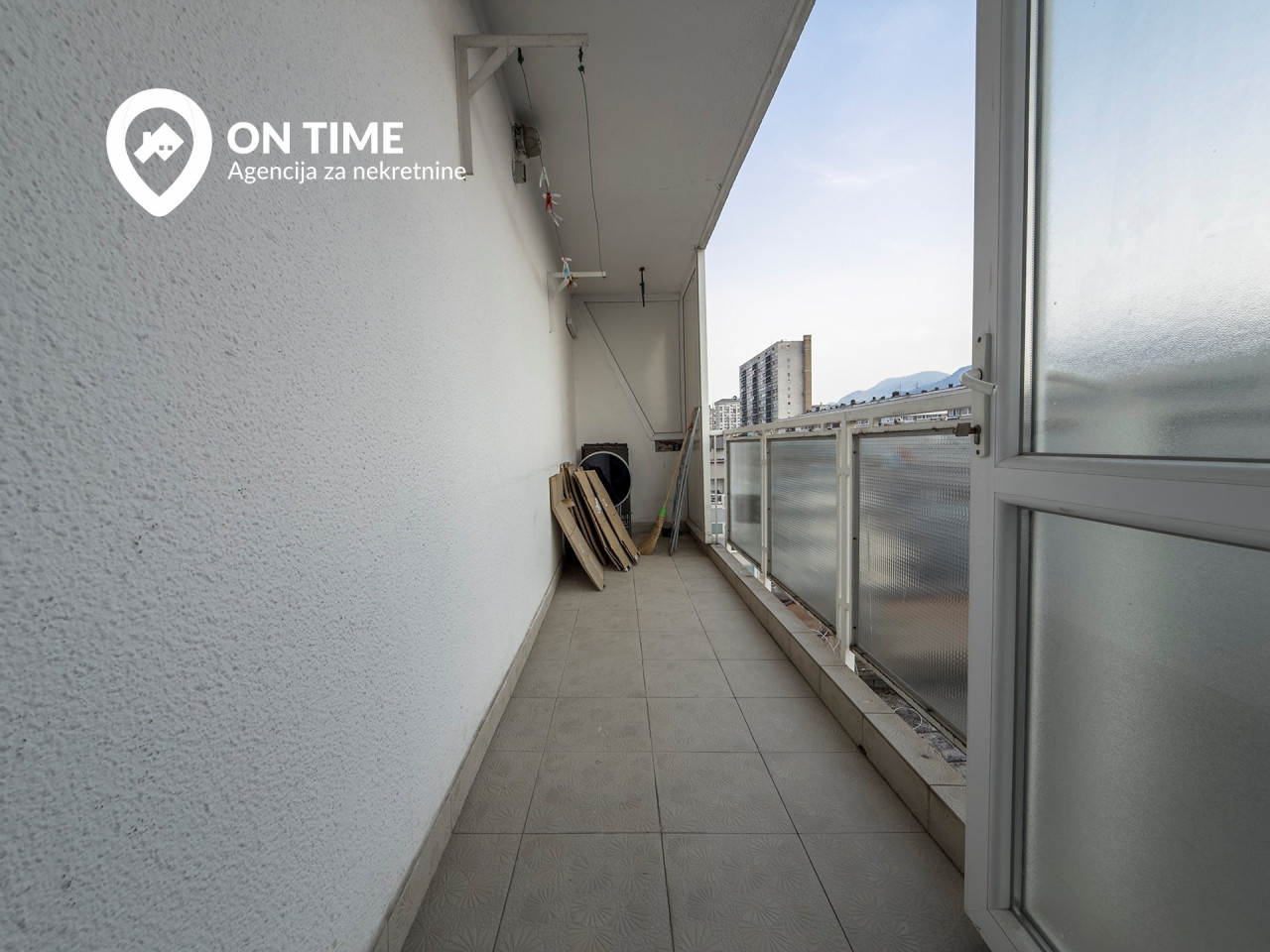 ON TIME prodaje: Trosoban Stan Sarajevo, Dolac Malta 16