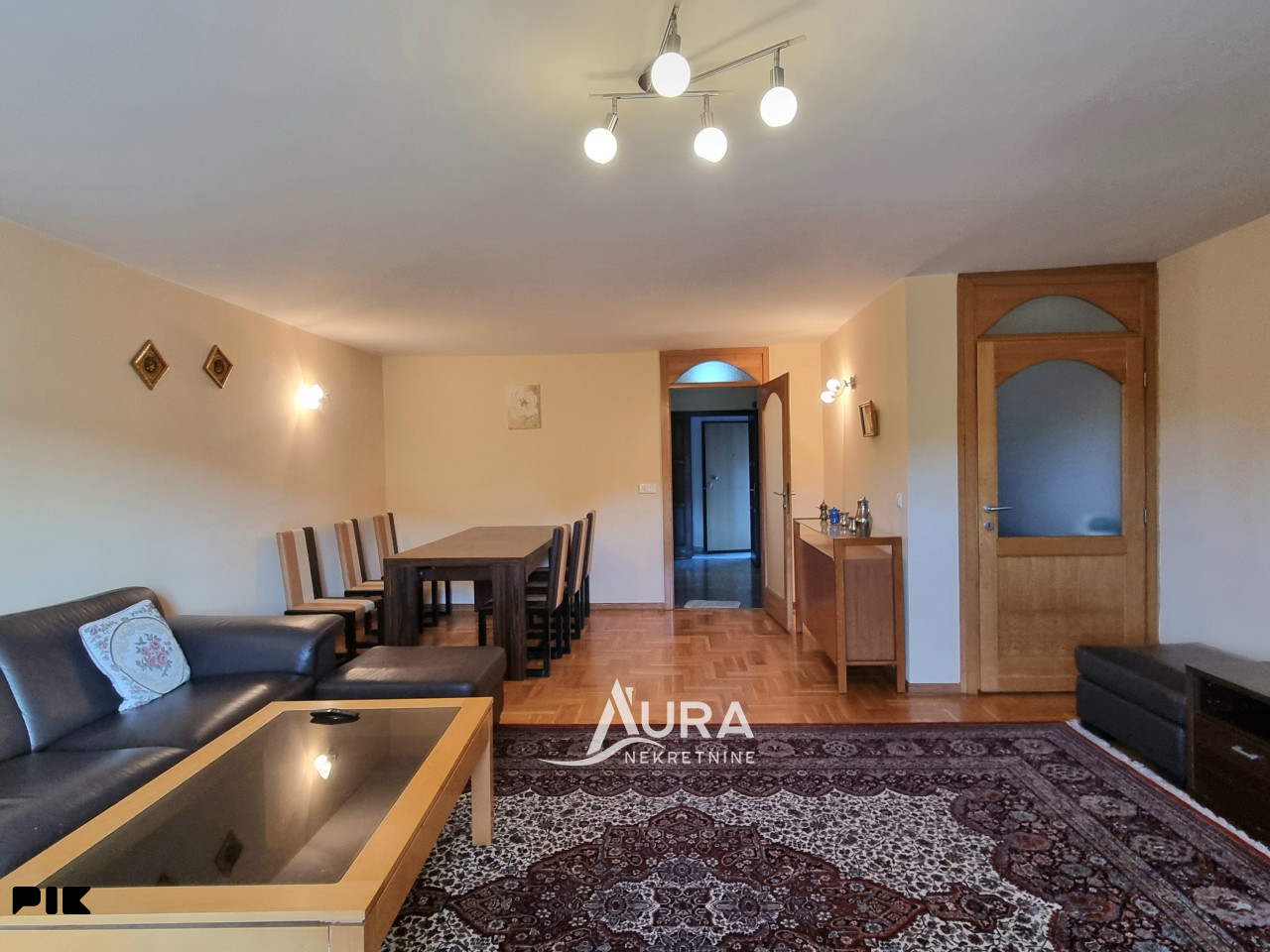 AURA/ Opremljen Stan / 1+3 / Centar 7