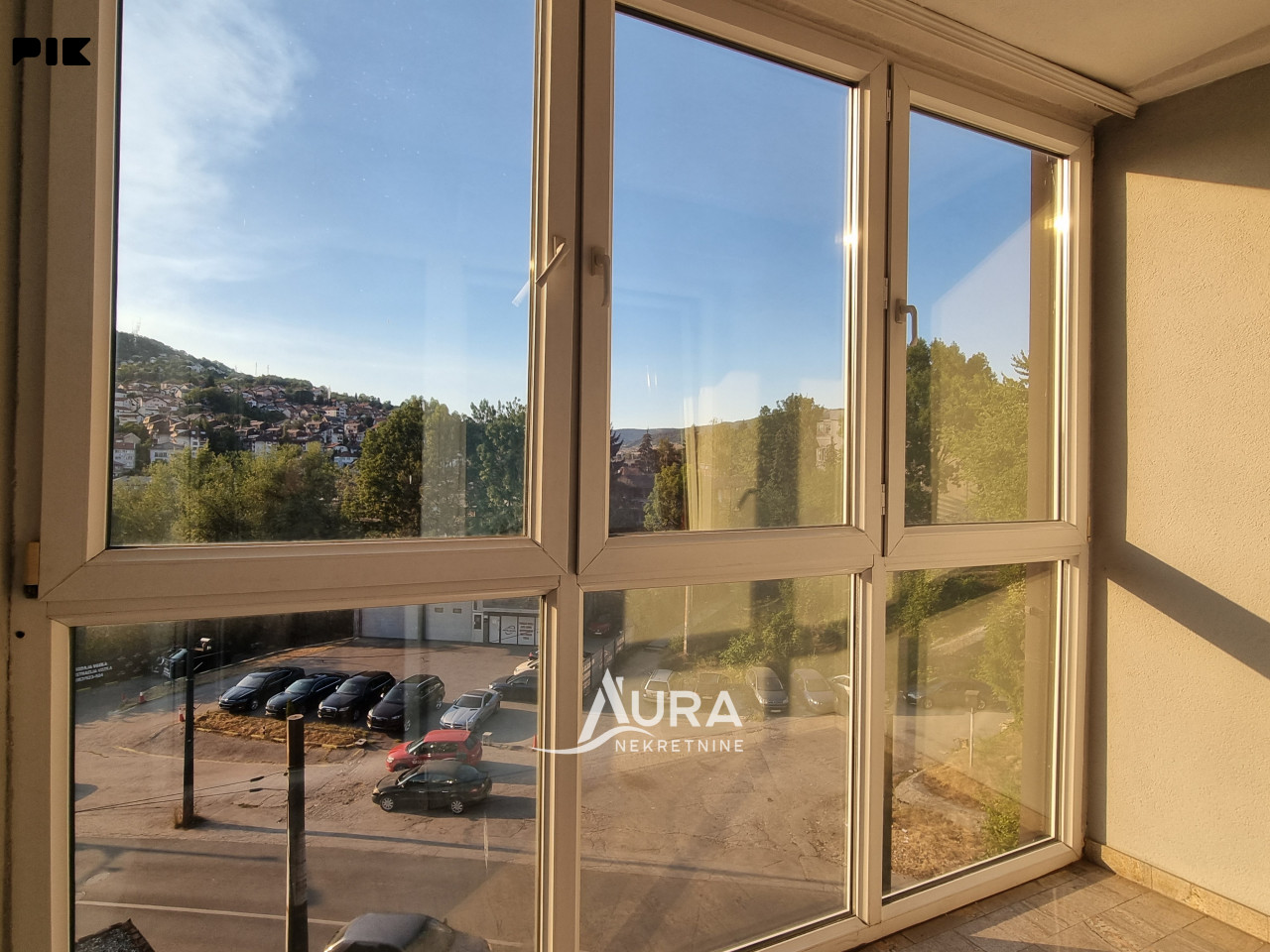 AURA/ Opremljen Stan / 1+3 / Centar 14