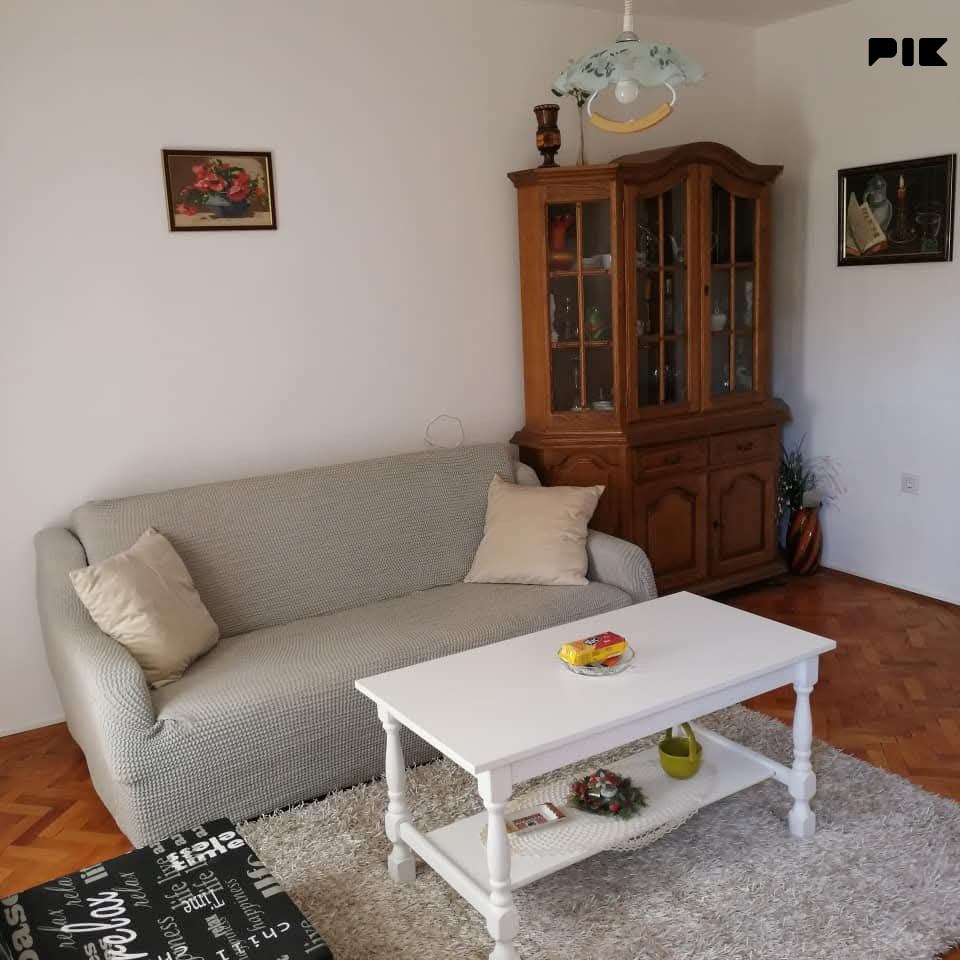 Stanovi i apartmani Ljubuški 50m2 wathshap poruke 063 128 224