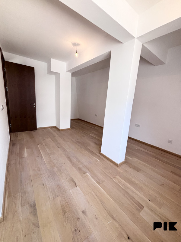 Bjelašnica USELJIV dvosoban apartman 54 m2 sa balkonom 13