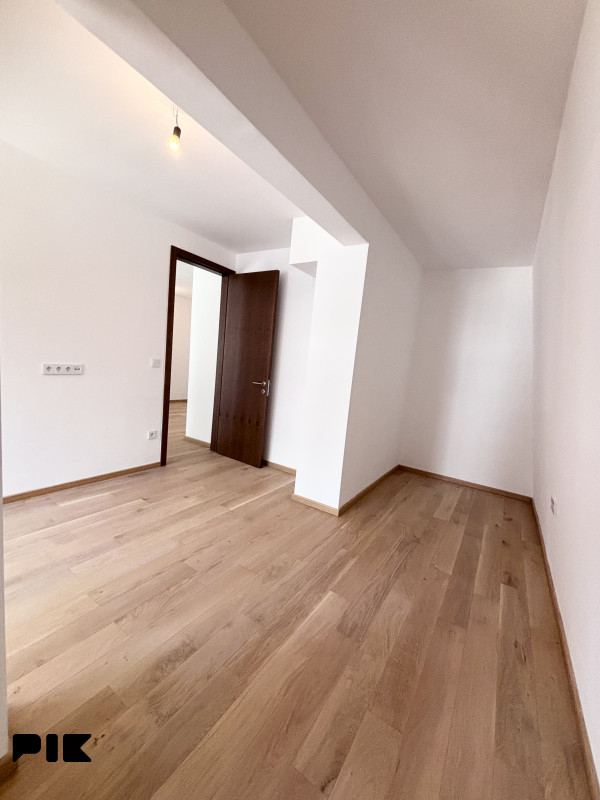 Bjelašnica USELJIV dvosoban apartman 54 m2 sa balkonom 14