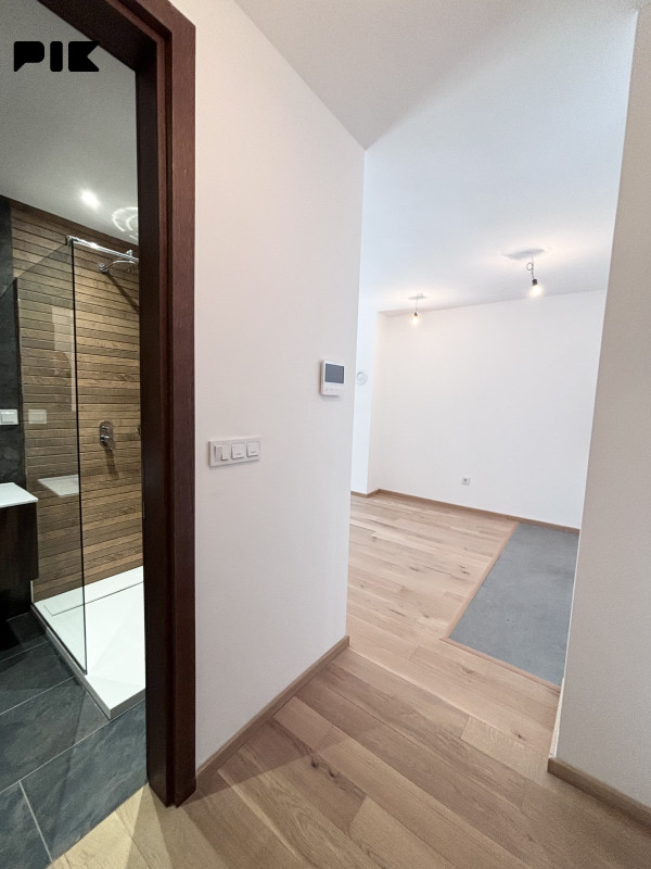 Bjelašnica USELJIV dvosoban apartman 54 m2 sa balkonom 16