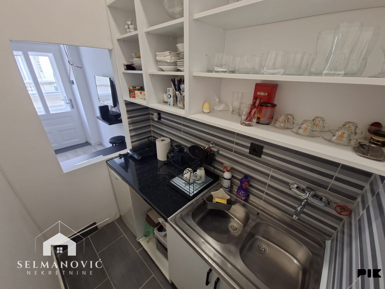 Poslovni Prostor - Štrosmajerova Stari Grad Sarajevo - 33m2 8