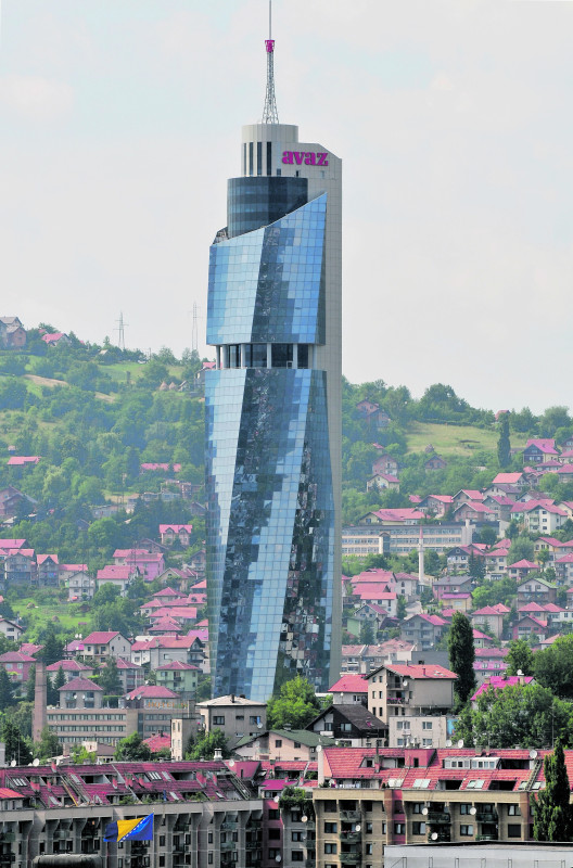 NN Nekretnine : Poslovni prostor 332m2 - Avaz Twist Tower 4