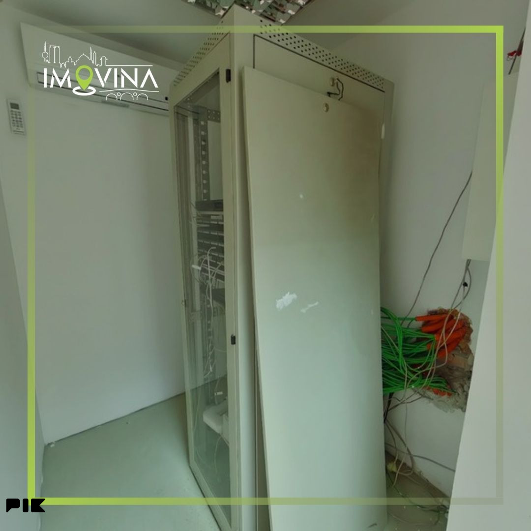 100974 Poslovna zgrada za najam 370m2, Stup 17