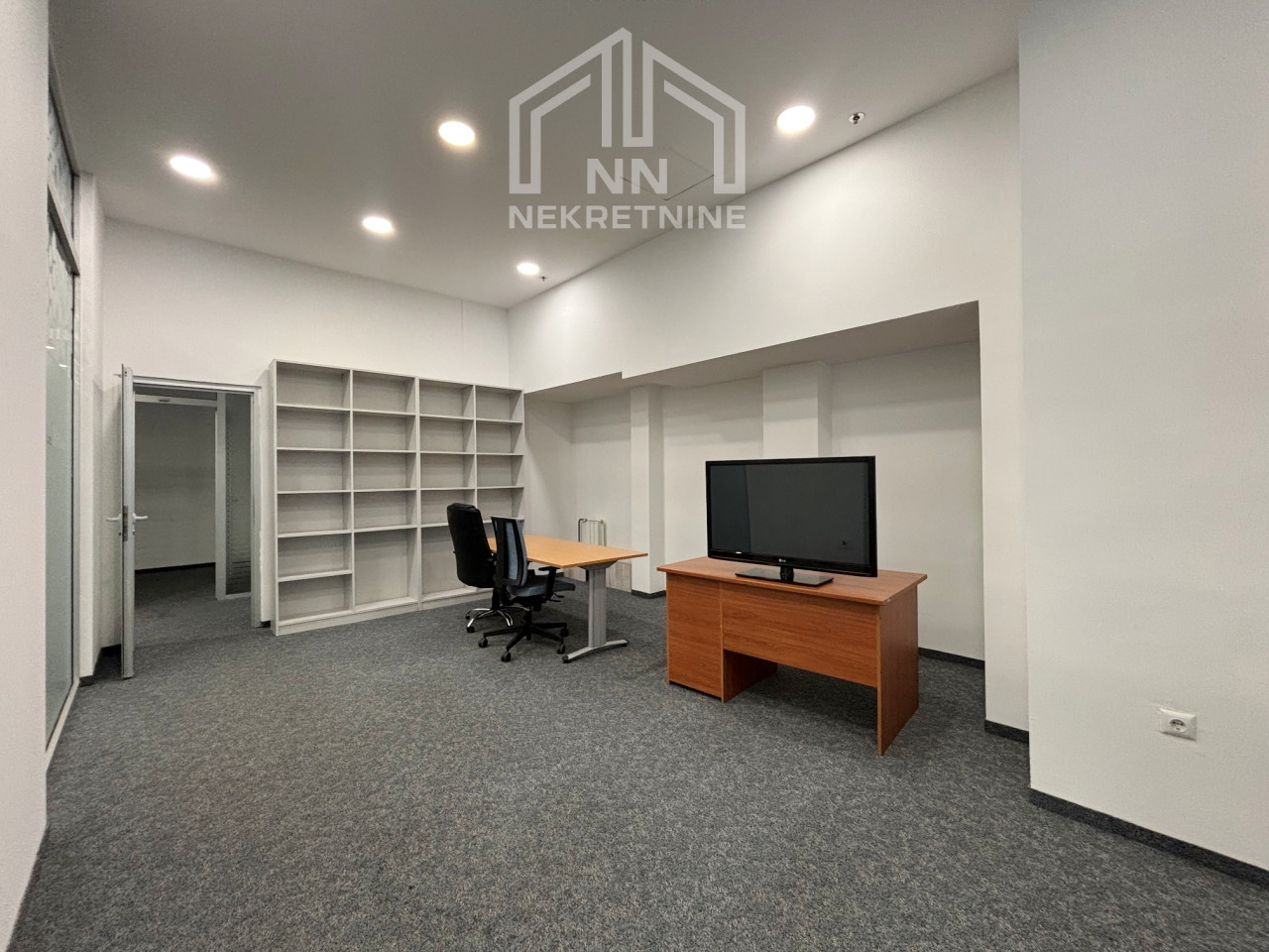 NN Nekretnine : Poslovni prostor 305m2 - Avaz Twist Tower