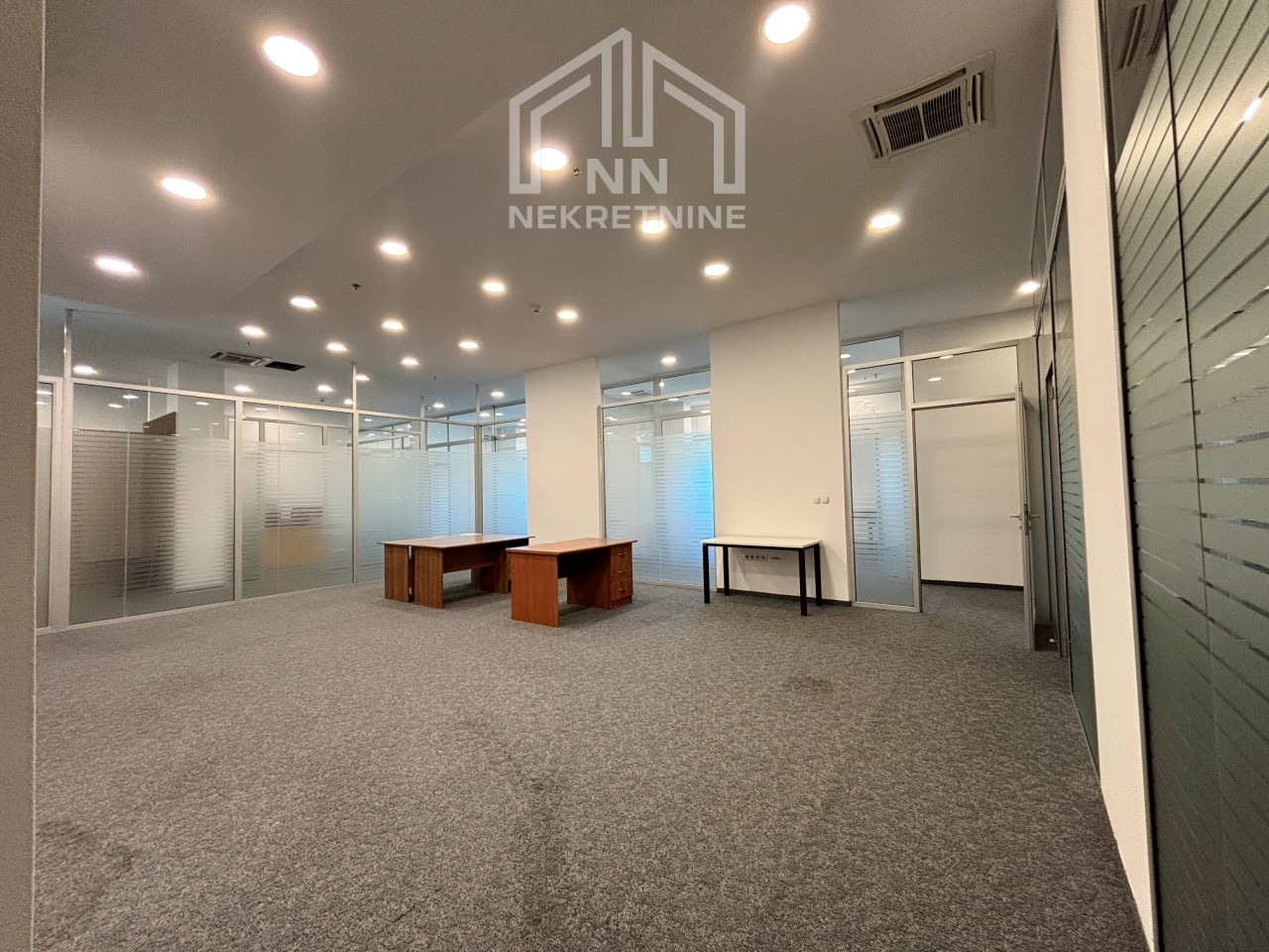 NN Nekretnine : Poslovni prostor 305m2 - Avaz Twist Tower 4