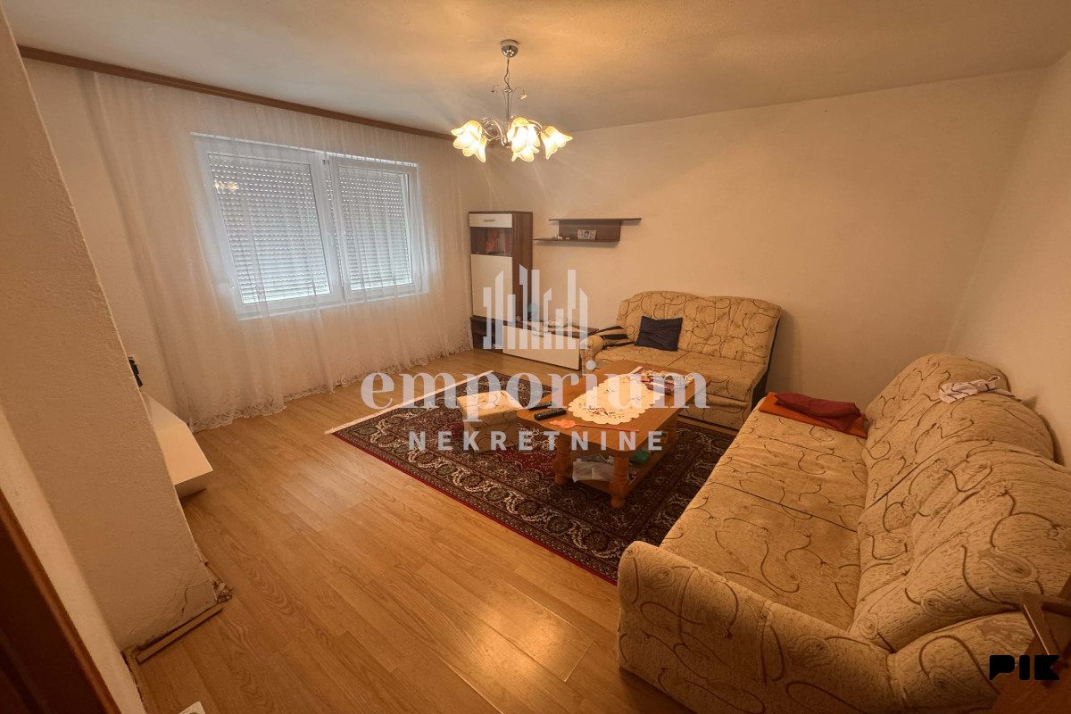 Kuća Pr+1S 97m2 sa garažom i pomoćnim objektom ID:2799/BN 5