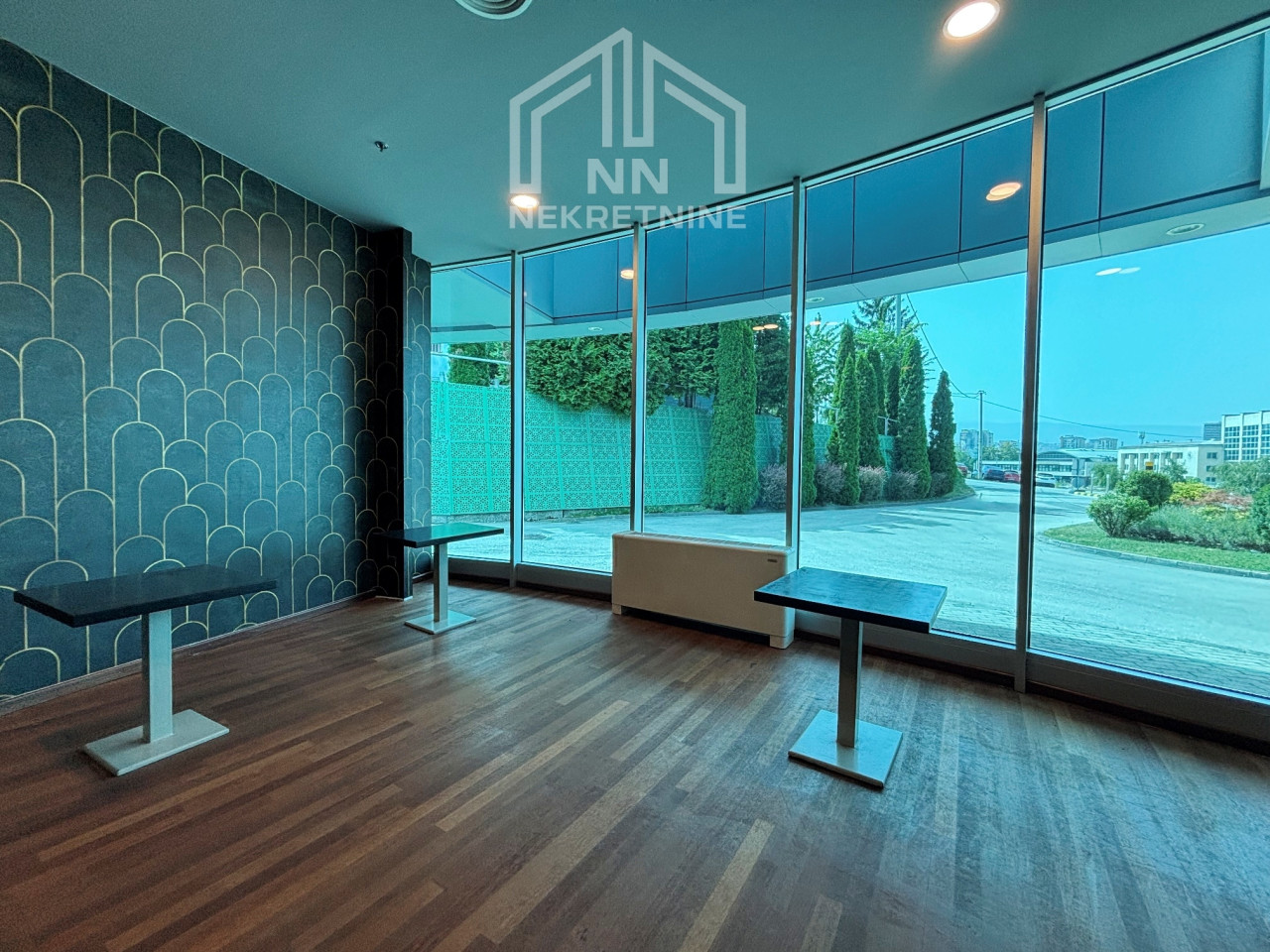NN Nekretnine : Poslovni prostor 23m2 - Avaz Twist Tower 4
