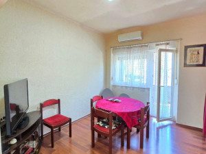 CENTAR, stan od 70m2 i garaža od 17m2 photo 1