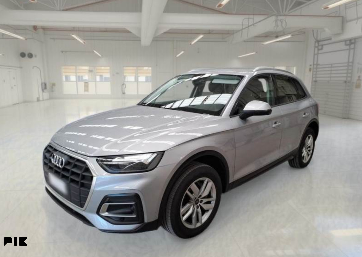 Audi Q5 2.0 TDI Quattro Automatik - FULL LED -150KW 204KS  2023GP