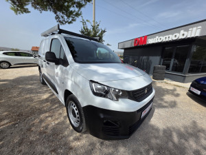 Peugeot Partner 1.6 HDI/KAMERE/TRI SJEDISTA /NAVI/KROVNI NOSAČ