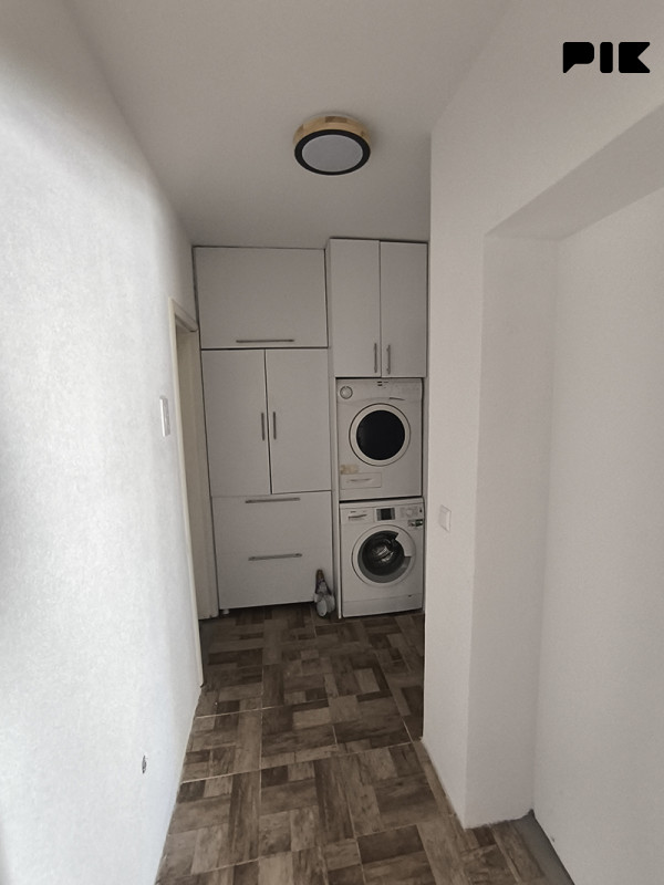 Potpuno adaptiran stan 42 m2 Lukavac 8