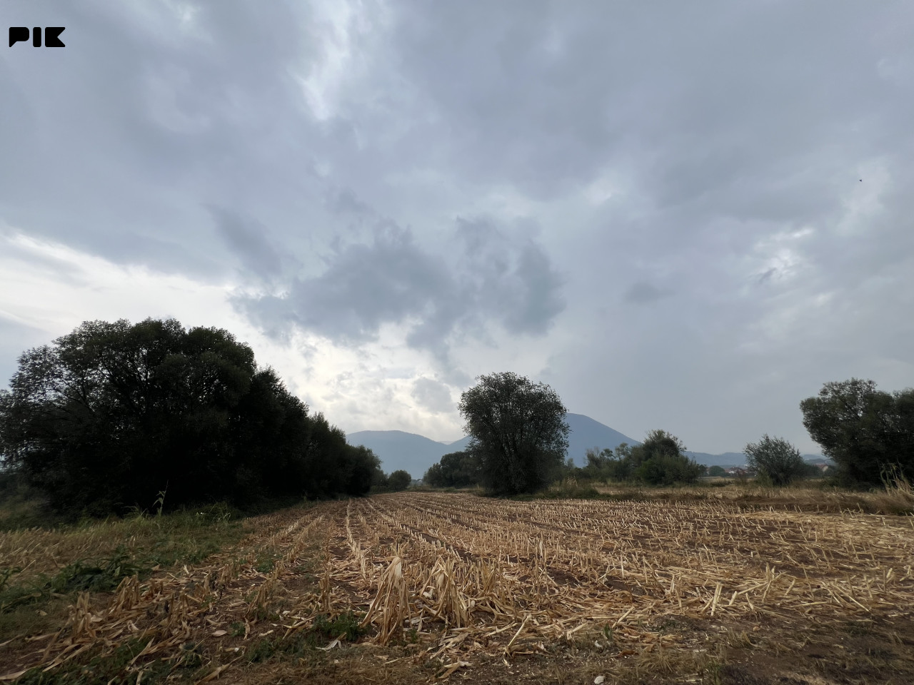 Građevinsko zemljište 12.000m2 Brutto gradnje Otes Ilidža 2