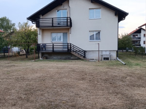 Kuća Bugojno - Hendek - parcela 648m^2 photo 4