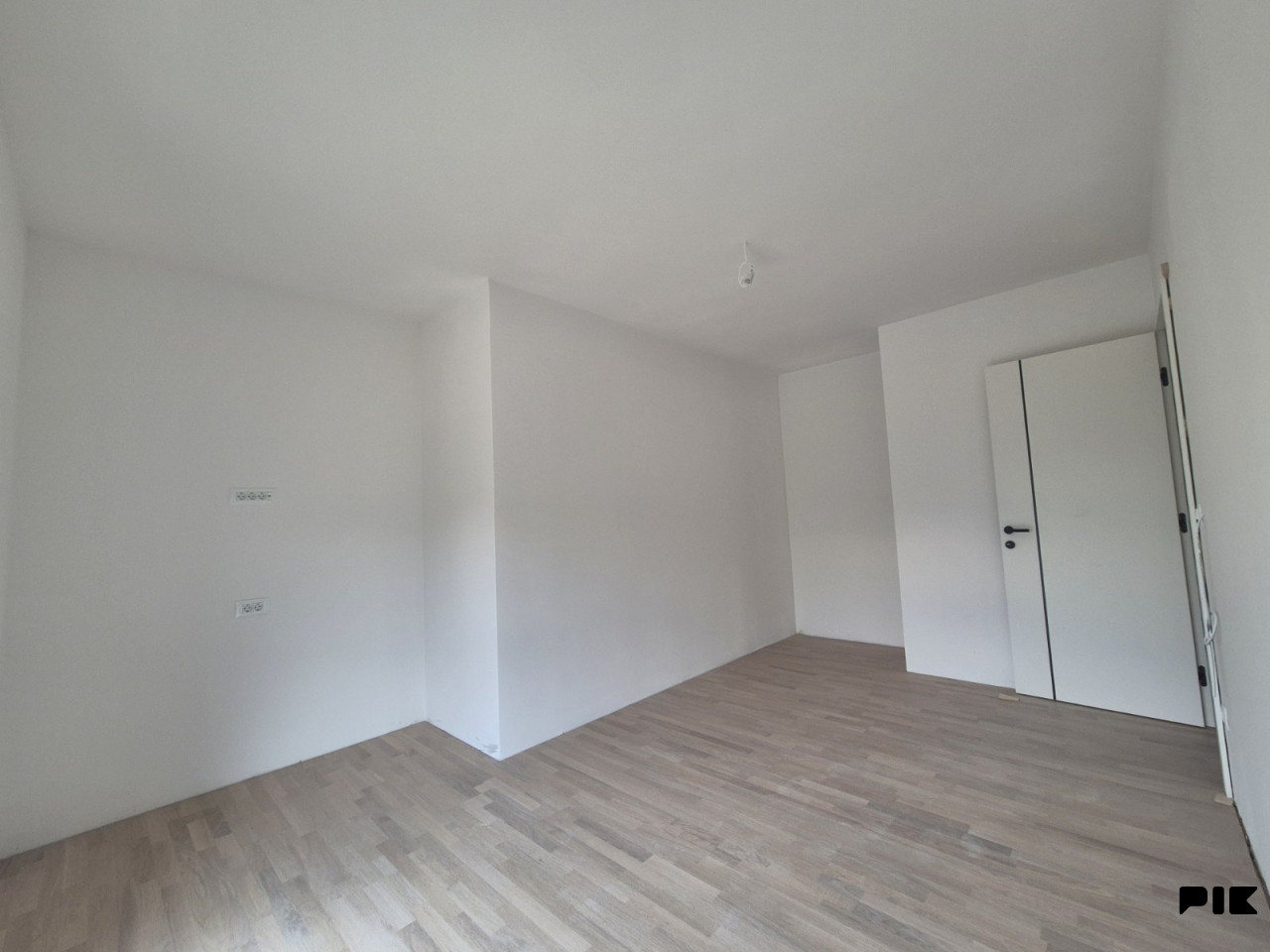 Stanovi i apartmani Sarajevo - Centar 13