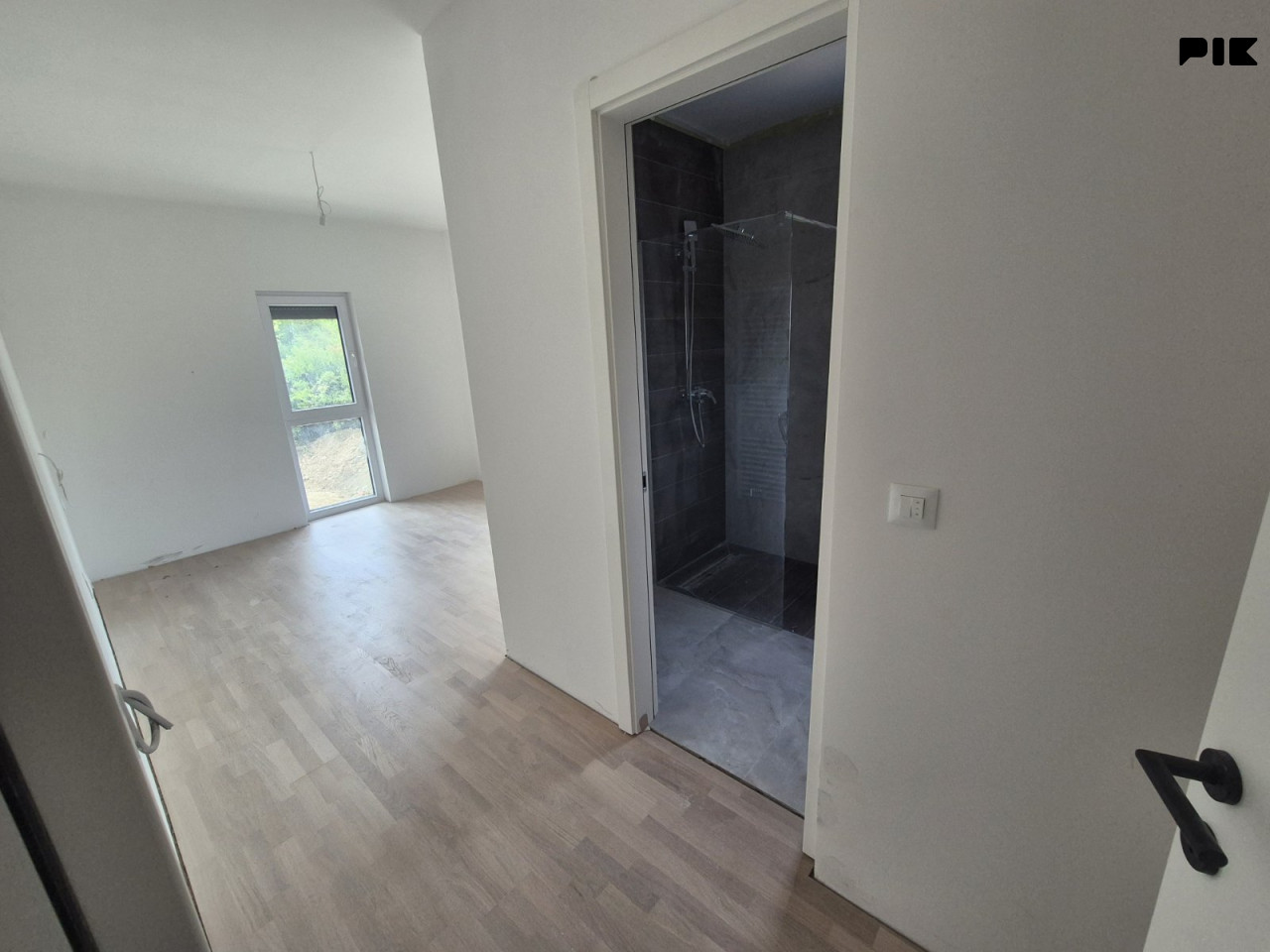Stanovi i apartmani Sarajevo - Centar 16
