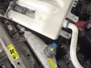 posuda za vodu brisace nissan note 2009