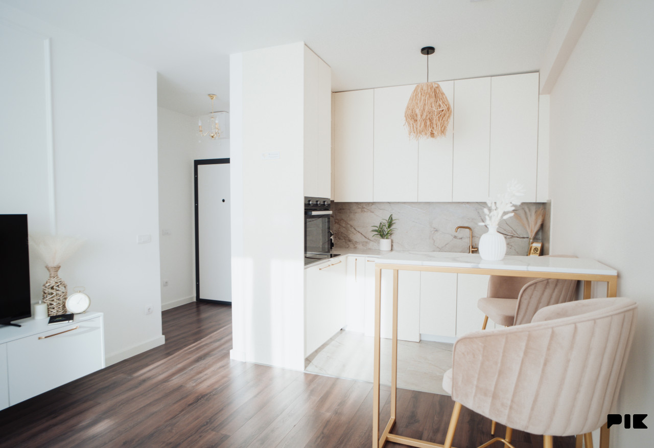 PRVI NAJAM,  Laura Lux Apartman,  garažno mjesto uključeno 3