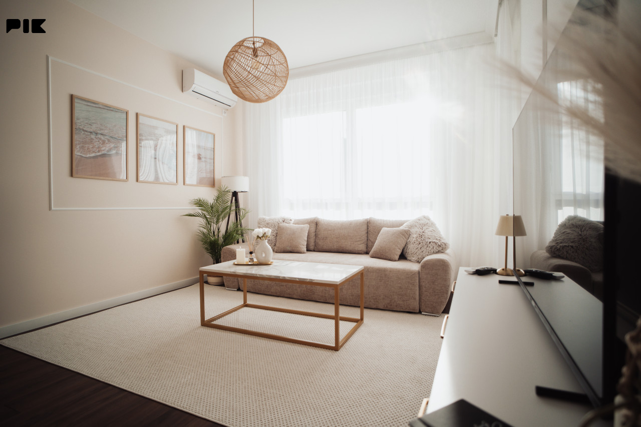 PRVI NAJAM,  Laura Lux Apartman,  garažno mjesto uključeno 4