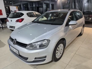Volkswagen Golf 2015 VW GOLF 1.6TDI NAVIGACIJA PARKING PILOT