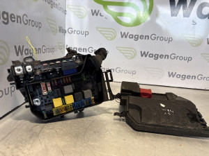 Kućište osigurača Mercedes W246 2015
