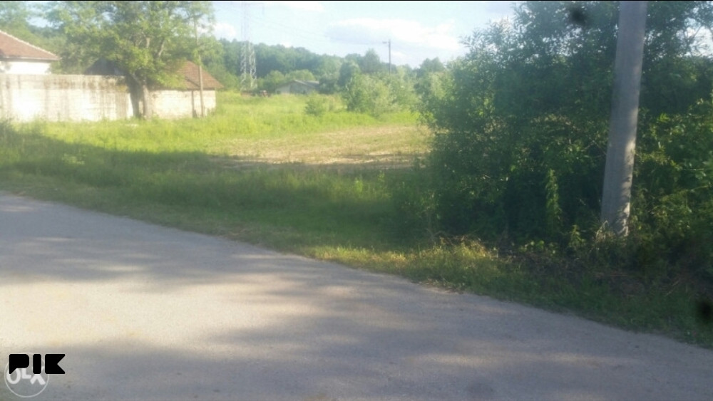 Zemljište/plac pored magist. puta Tuzla-Orasje, mjesto Ljepunice 3