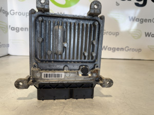 Elektronika motora Jeep Compass 2014 (fotografija 3)