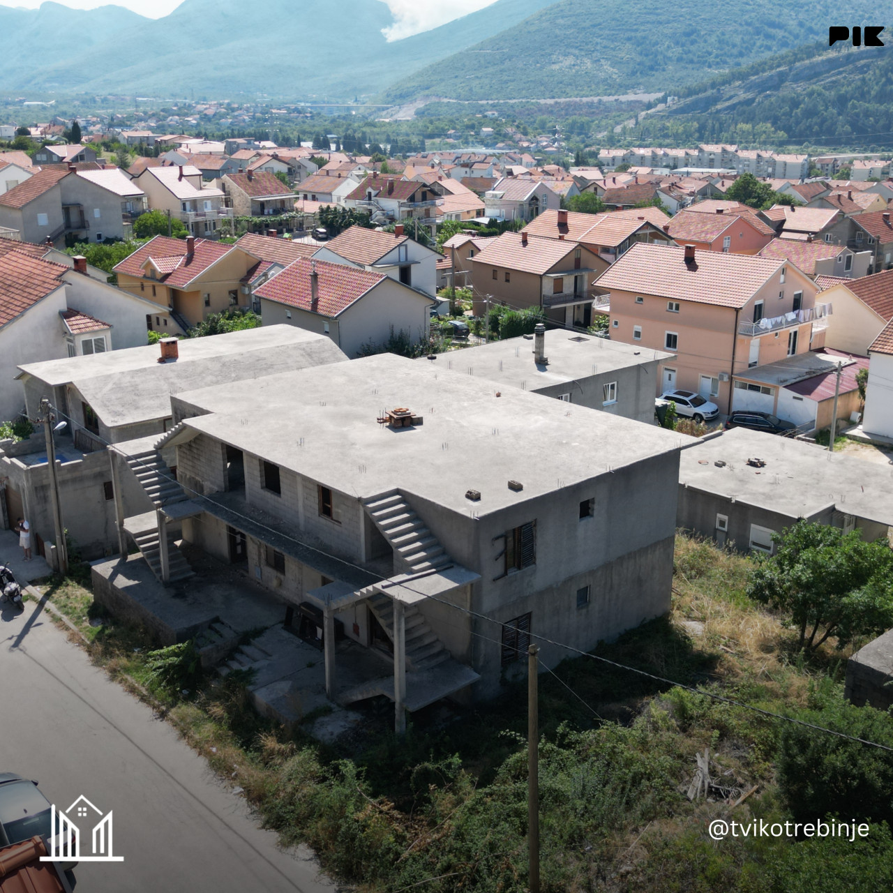 Na prodaju kuća od 320 m2