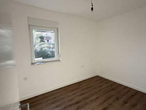Na prodaju stan od 60m2 photo 3