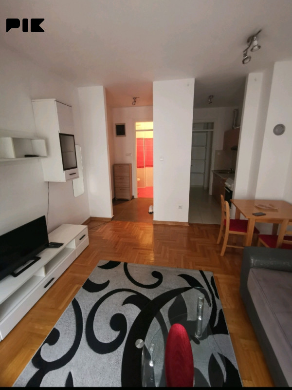 Stan/apartman Banja Luka 4