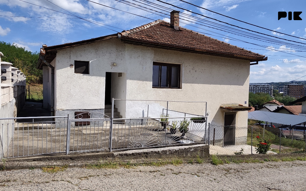 Prodaja - Kuća Doboj ( Vidovdanska / Raška 216 ) 3