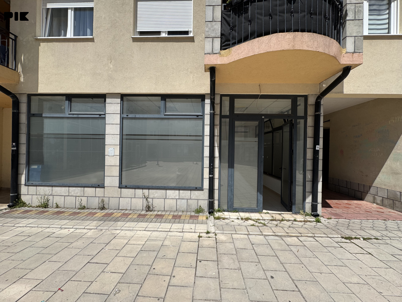 Poslovni prostor u centru Trebinja na prodaju 7