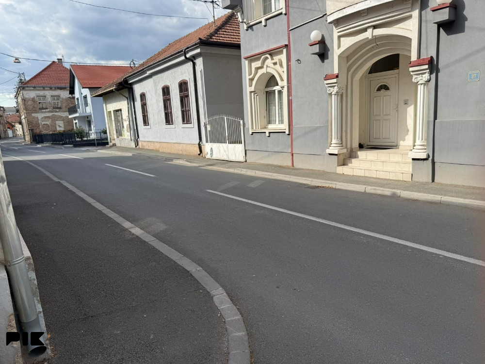 Izdavanje stan Brcko centar 7